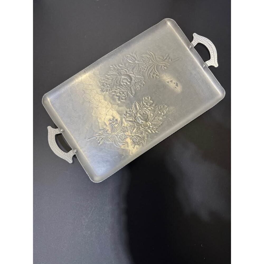 Vintage Everlast Forged Aluminum Floral Serving Tray w Handles